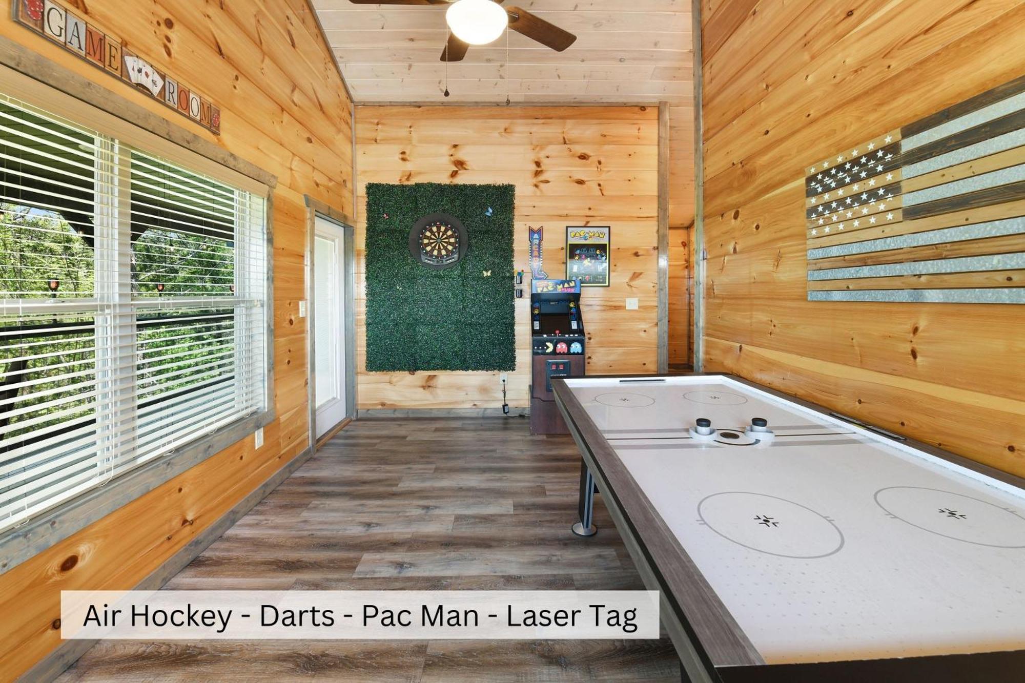 Holiday home New With Mountain Views Hot Tub And Game *