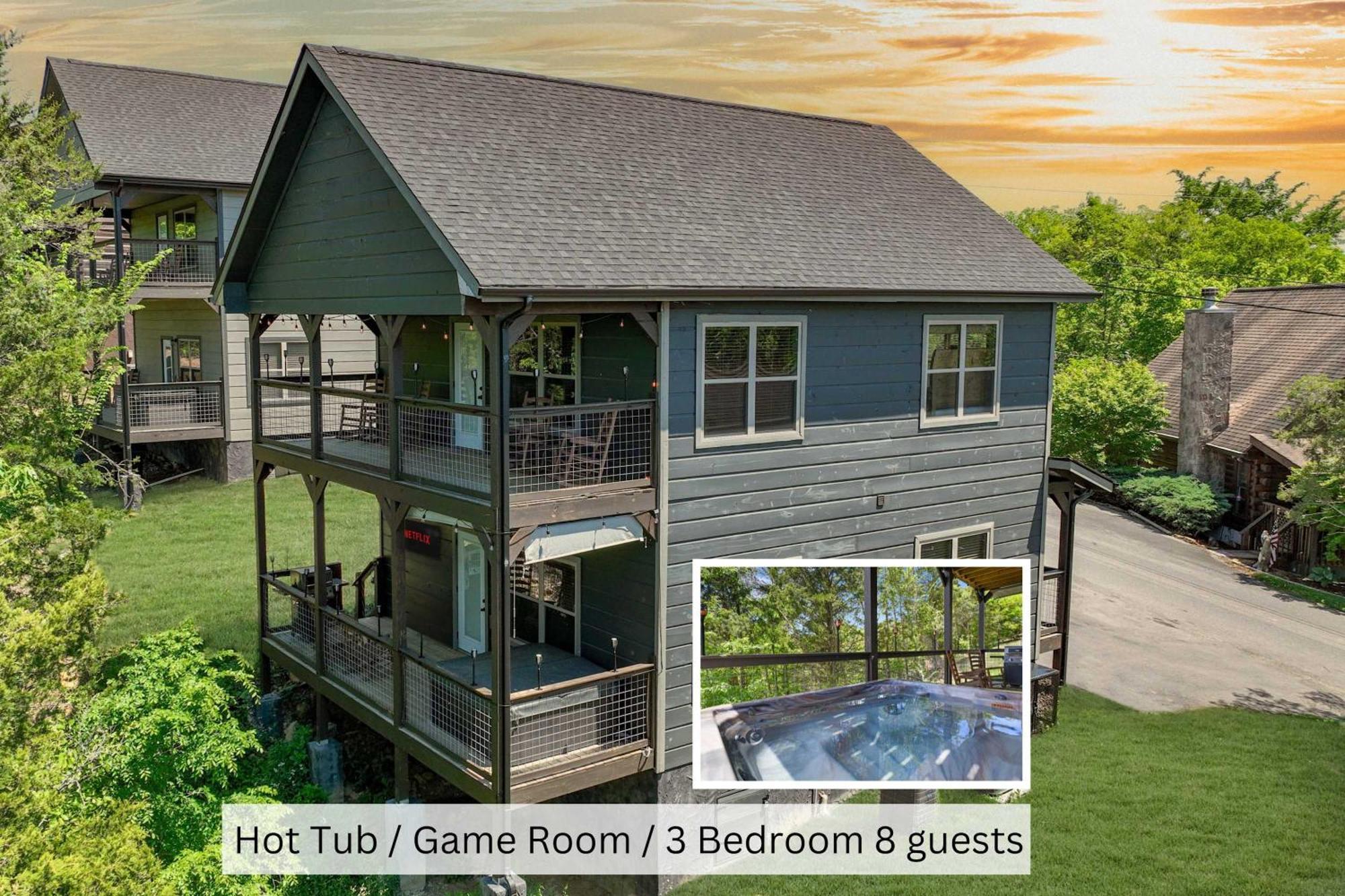 New With Mountain Views Hot Tub And Game *